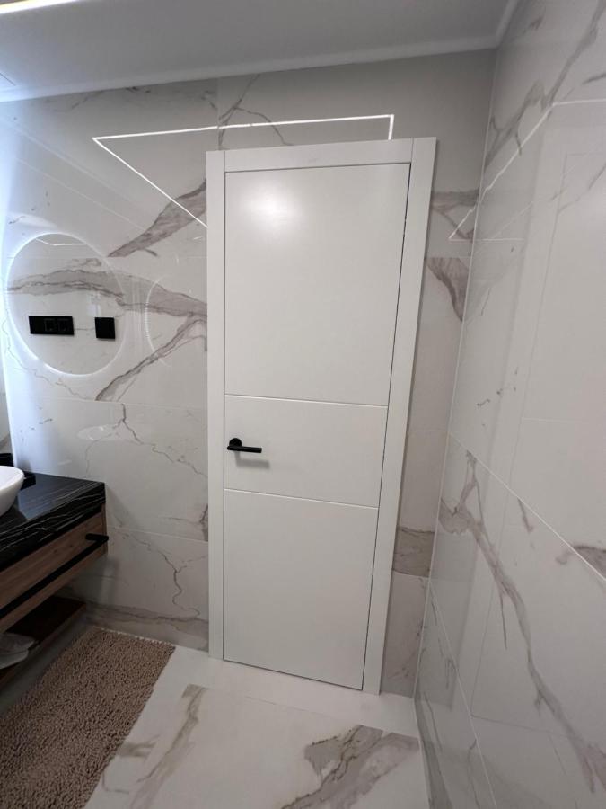 Luxury Rooms Andrea ดูบรอฟนิก ภายนอก รูปภาพ