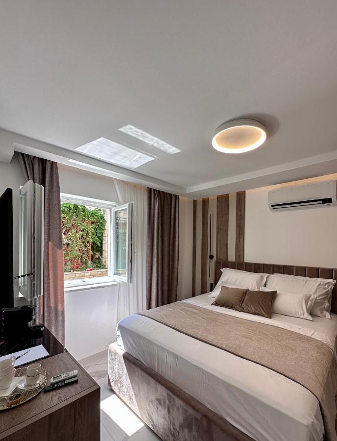 Luxury Rooms Andrea ดูบรอฟนิก ภายนอก รูปภาพ