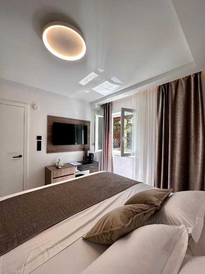 Luxury Rooms Andrea ดูบรอฟนิก ภายนอก รูปภาพ