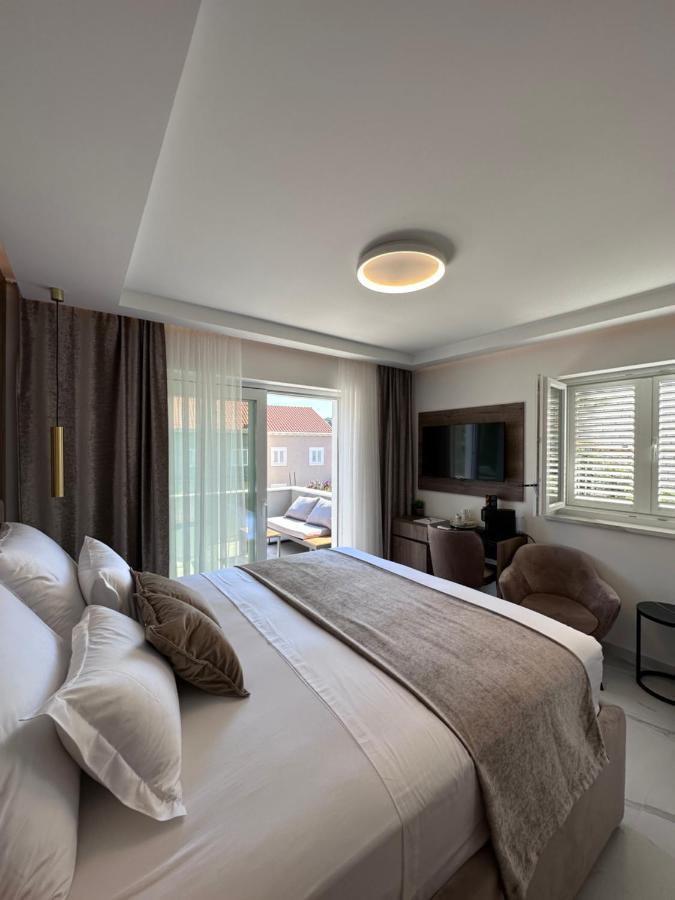 Luxury Rooms Andrea ดูบรอฟนิก ภายนอก รูปภาพ