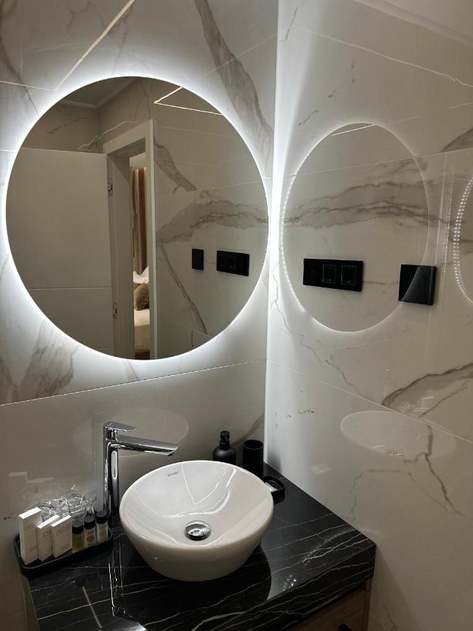 Luxury Rooms Andrea ดูบรอฟนิก ภายนอก รูปภาพ