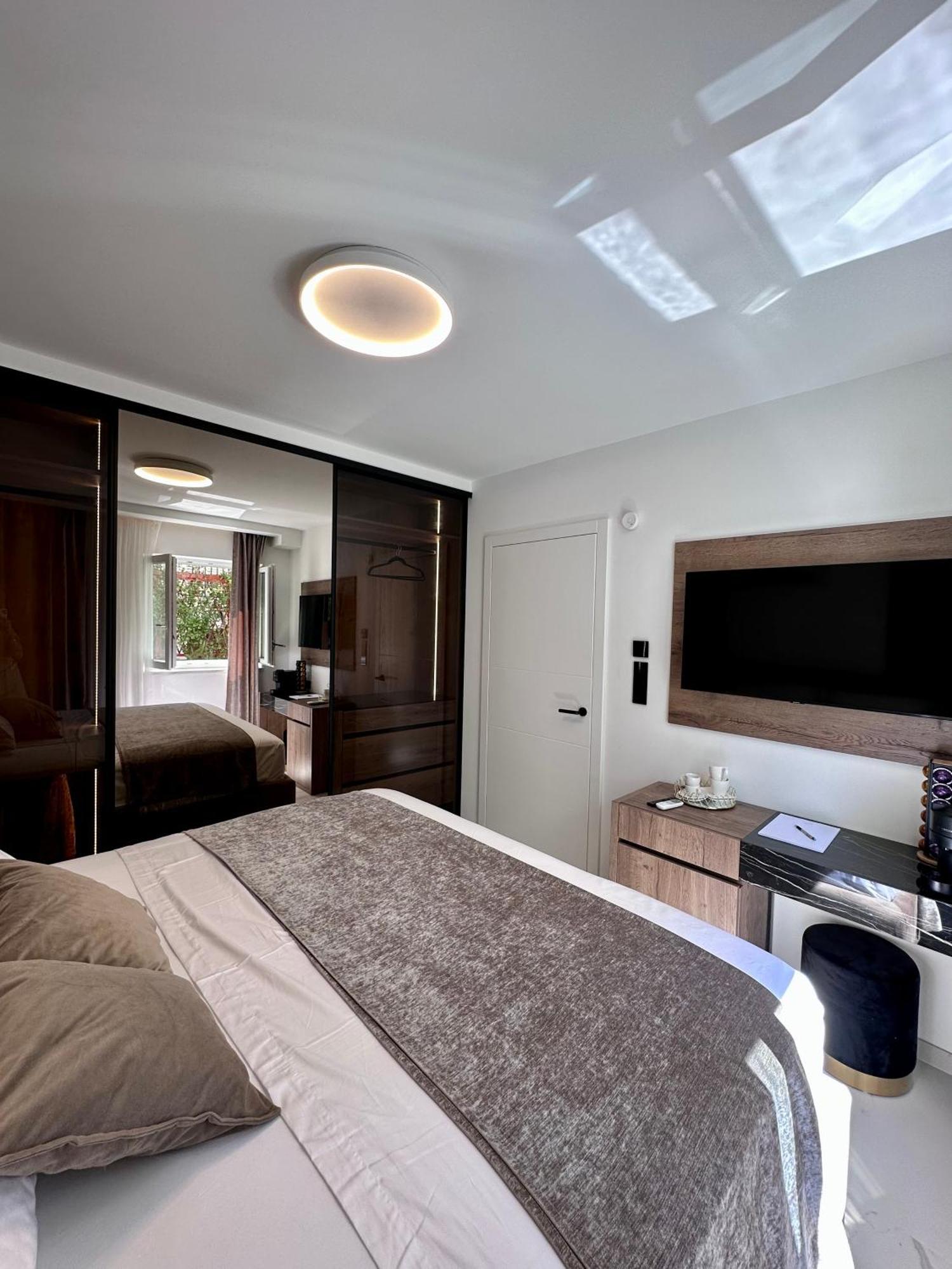 Luxury Rooms Andrea ดูบรอฟนิก ภายนอก รูปภาพ